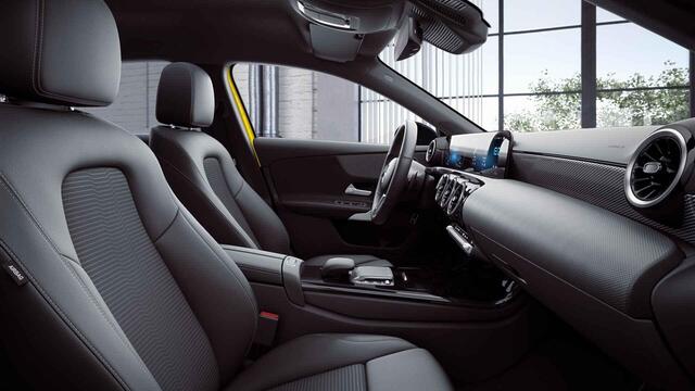 Mercedes-Benz A-KLASSE 250 e Premium | Night | Widescreen |