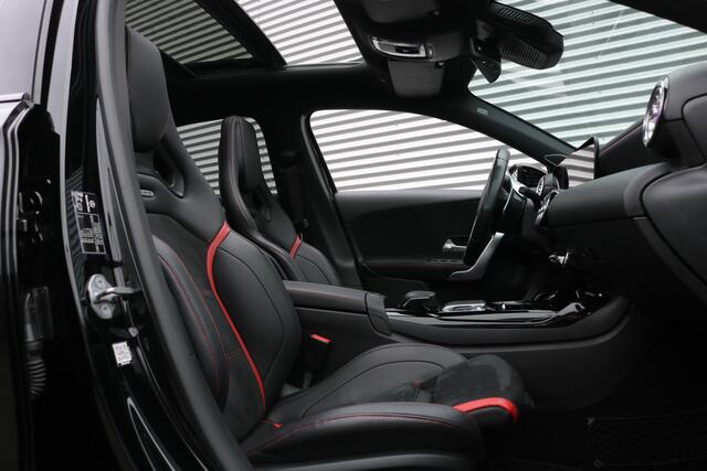 Mercedes-Benz A-KLASSE AMG 35 4MATIC AMG NightPakket (Pano Performance/Memory Burmester Carplay Distronic 360Camera 19InchAMG PrivacyGlass)