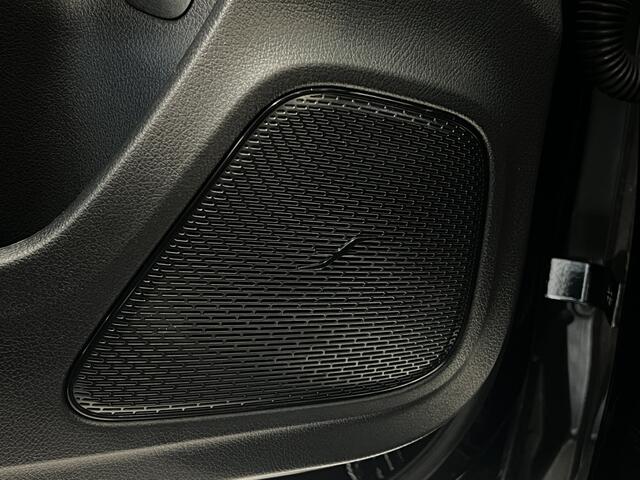 Mercedes-Benz A-KLASSE 250 e AMG Premium Plus | Pano | NAP | Sfeerverl | Burmester | Camera | Stoelverw |