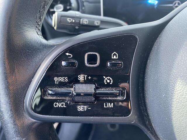 Mercedes-Benz A-KLASSE 180 Business Solution