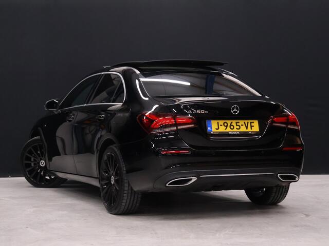 Mercedes-Benz A-KLASSE 250 e Business Solution Luxury Limited [SCHUIFDAK, CAMERA, SFEERVERLICHTING, LEDER, SPORTSTOELEN, STOELVERWARMING, NIEUWSTAAT]