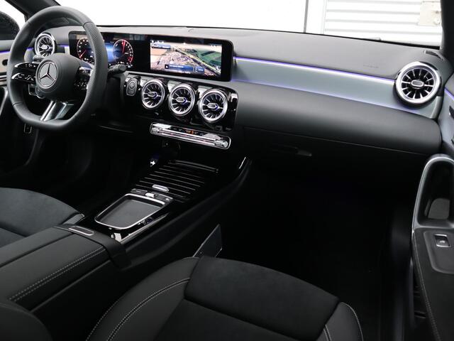 Mercedes-Benz A-KLASSE 250 e Business Solution AMG