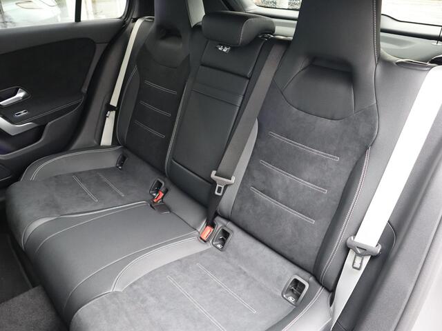 Mercedes-Benz A-KLASSE 250 e Business Solution AMG
