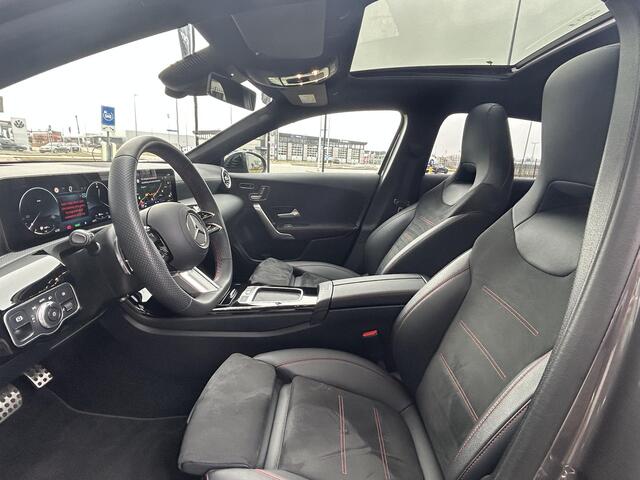 Mercedes-Benz A-KLASSE 250 e AMG | Panoramadak | Night Pakket