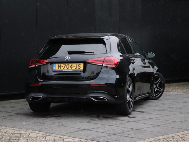 Mercedes-Benz A-KLASSE 160 | AMG LINE | SPORTSTOELEN | CAMERA | APPLE CARPLAY | CRUISE | NAVI | STOELVERW. |
