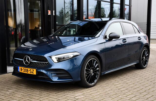 Mercedes-Benz A-KLASSE 250 e AMG Night pakket Panorama, HUD, Burmeister