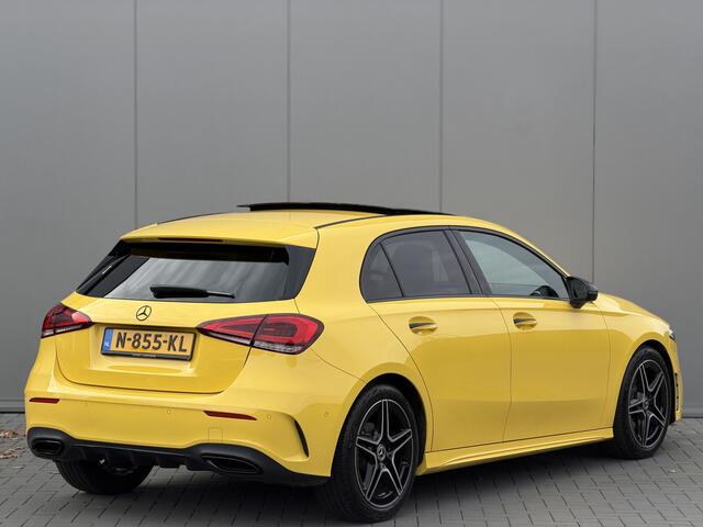 Mercedes-Benz A-KLASSE 180 AMG Night Premium Plus | Panorama | Sfeer | MultiBeam LED | Memory Seats | Camera