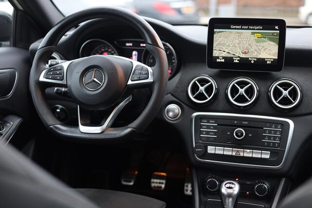 Mercedes-Benz A-KLASSE 180 AMG | NAVI | CAMERA | PANORAMADAK