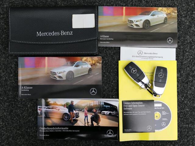 Mercedes-Benz A-KLASSE 180 Business Solution Luxury Ledkoplampen | Sfeerverlichting | Stoelverwarming | Parkeerpakket met achteruitrijcamera. Inclusief 48 maanden MB Certified garantie voor Europa.