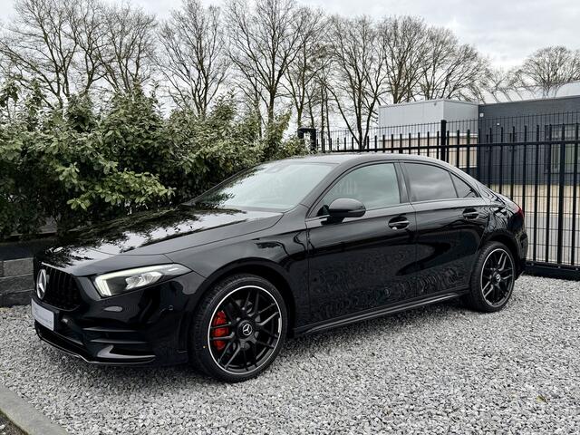 Mercedes-Benz A-KLASSE A250e Limousine AMG Sfeer|Night|Camera|Leer Zwart
