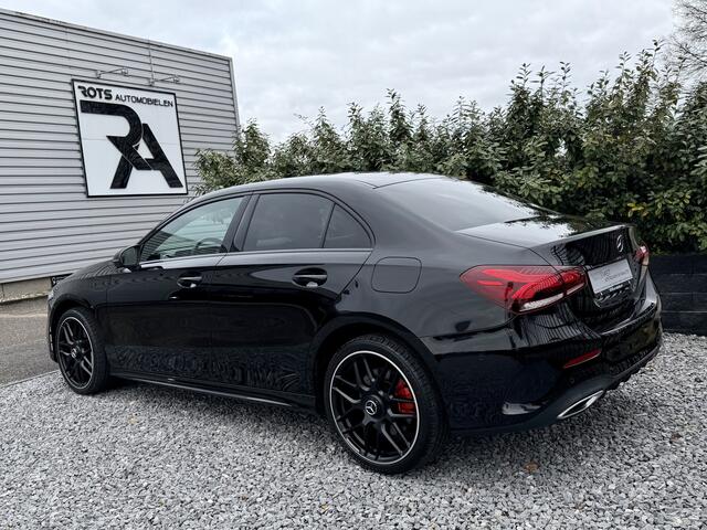 Mercedes-Benz A-KLASSE A250e Limousine AMG Sfeer|Night|Camera|Leer Zwart