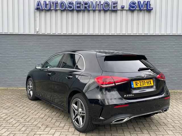 Mercedes-Benz A-KLASSE 250 e AMG - Trekhaak - Accu garantie - Camera - Apple car play etc etc!