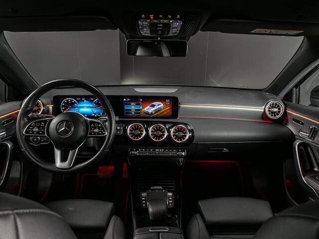 Mercedes-Benz A-KLASSE Hatchback 180 Business Solution Luxury Panorama dak