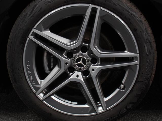 Mercedes-Benz A-KLASSE 200 Automaat AMG Line | Navigatie | Climate control | Camera | Parkeer sensoren | Half Lederen Bekleding | Led | Cruise Control adaptive | LM Velgen | Dab | Led