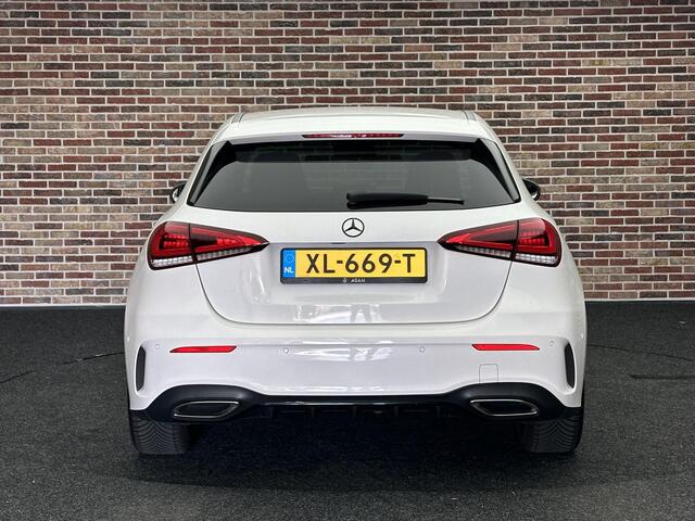 Mercedes-Benz A-KLASSE 180 Business Solution AMG Night Upgrade | Camera | Sfeer | Stoelverw.