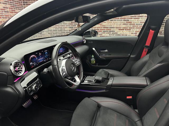 Mercedes-Benz A-KLASSE 250 4MATIC AMG Panorama Sfeer Dealer Ondrh