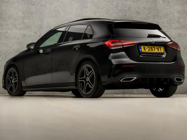 Mercedes-Benz A-KLASSE 220 AMG Sport 190Pk Automaat (SCHUIFDAK, GROOT NAVI, SFEERVERLICHTING, CAMERA, STOELVERWARMING, SPORTSTOELEN, GETINT GLAS, LEDER/ALCANTARRA, NIEUWSTAAT)