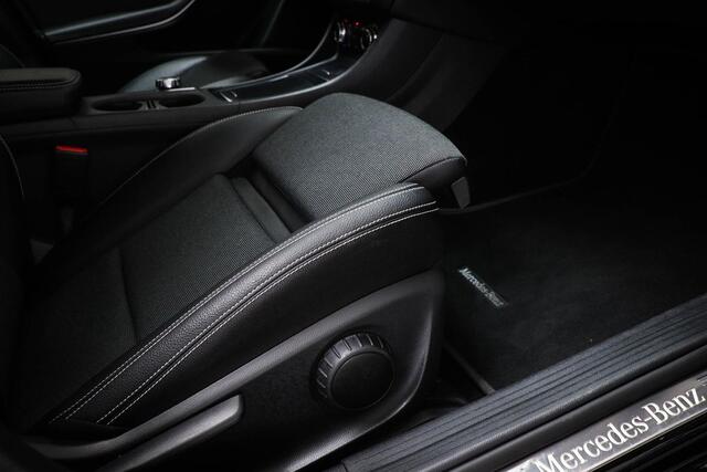 Mercedes-Benz A-KLASSE 160 Ambition STYLE / LICHT & ZICHT / SPIEGEL- PACK | SPORTSTOELEN | SFEERVERLICHTING | NAVIGATIE