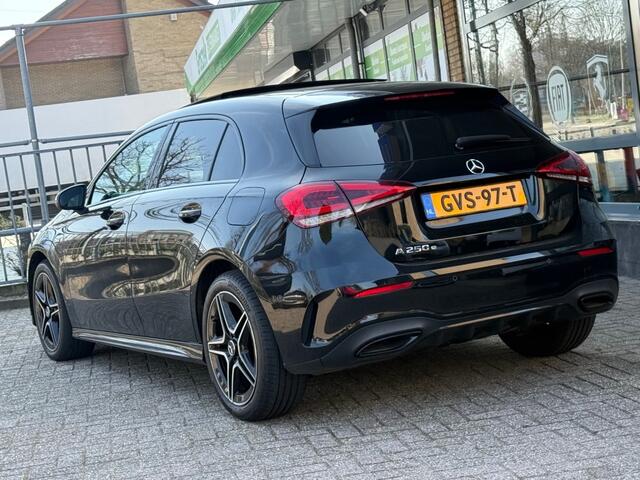 Mercedes-Benz A-KLASSE 250 E Business Solution AMG Panoramadak Sfeer