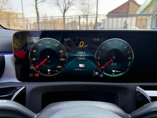 Mercedes-Benz A-KLASSE 250 E Business Solution AMG Panoramadak Sfeer