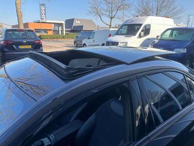 Mercedes-Benz A-KLASSE 180 Business Solution AMG Pano | Sfeerverlichting | NL Auto!