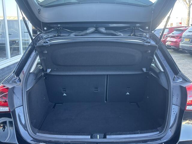 Mercedes-Benz A-KLASSE 160 Business Solution | Mbux | Stoelverwarming | Parkeercamera | Lane Assist