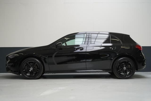 Mercedes-Benz A-KLASSE 250 e AMG Line | SoH 96% | Sfeerverlichting | Navigatie | Black pakket | Sportstoelen
