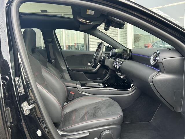 Mercedes-Benz A-KLASSE 250 e Star Edition AMG Line LIMITED | Panoramadak | Carplay | LED Koplampen