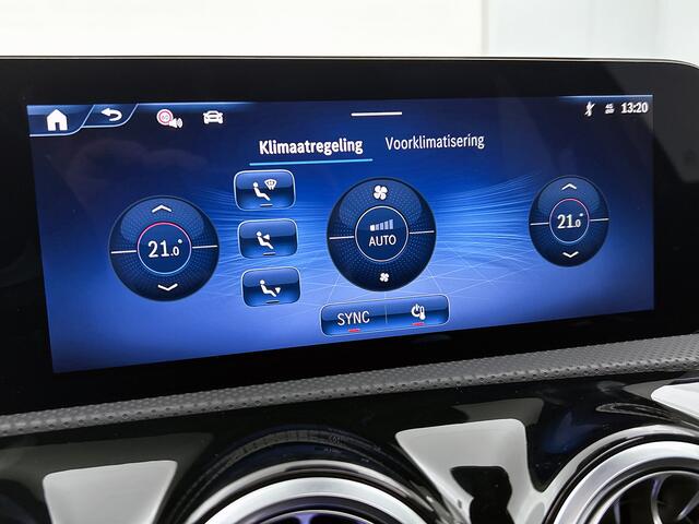 Mercedes-Benz A-KLASSE 250 e Business Solution AMG | AMG Line Plus pakket | Trekhaak | 360° camera | Smartphone-integratie | Panoramaschuifdak | MULTIBEAM LED | Head-up display | 19 inch AMG velgen | Augmented Reality navigatie |
