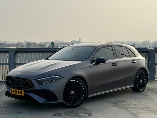 Mercedes-Benz A-KLASSE 180 AMG Line | Pano | Magno Grau | Camera