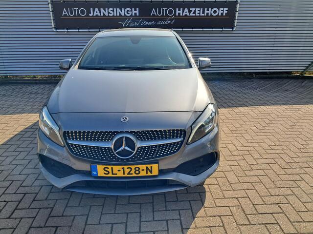 Mercedes-Benz A-KLASSE 180 Ambition AMG-Line Automaat met 60.382 km!!!! | Navigatie | Cruise control | Ndl auto met unieke km stand!! | LM Velgen | PDC voor en achter | RIJKLAARPRIJS INCL 12 MAANDEN GARANTIE EN BEURT