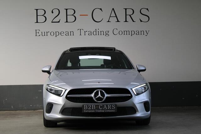 Mercedes-Benz A-KLASSE 200 Premium Panorama - Leder - LED