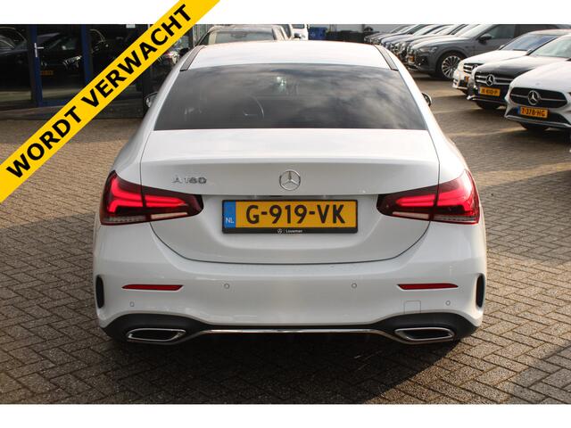 Mercedes-Benz A-KLASSE 180 AUT7 AMG LINE WIDESCREEN NAVI CAMERA CARPLAY NL AUTO