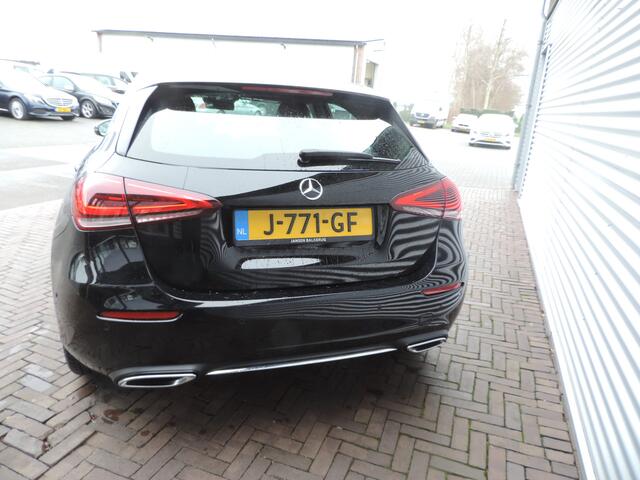 Mercedes-Benz A-KLASSE 180 Business Solution Luxury sfeer licht