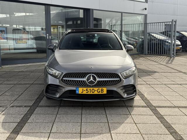 Mercedes-Benz A-KLASSE Aut. 180 Business Sol. AMG Sport | Panorama | Camera | Sfeer Verlichting |