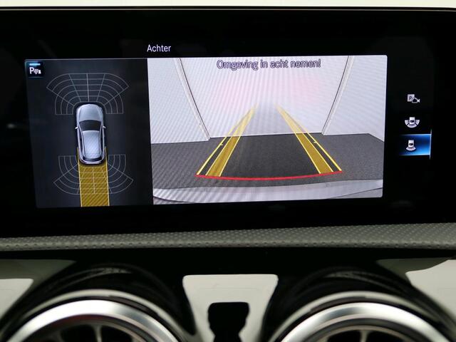 Mercedes-Benz A-KLASSE 250 e PHEV Solution AMG Limited Business