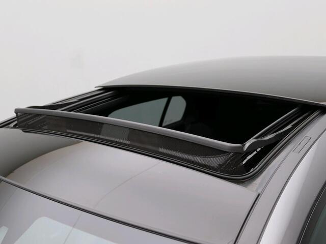 Mercedes-Benz A-KLASSE 250 e PHEV Solution AMG Limited Business