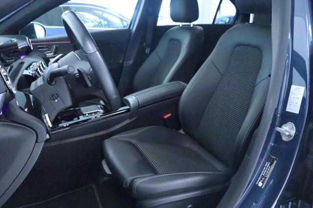 Mercedes-Benz A-KLASSE 200 Premium Plus | Panoramadak | LED | Climate Control | Lichtmetalen velgen 17" | Apple Carplay/Android Auto