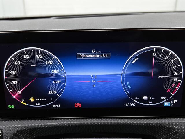 Mercedes-Benz A-KLASSE 250 e Business Solution AMG | AMG Line Plus pakket | Trekhaak | 360° camera | Head-up display | Panoramaschuifdak | MULTIBEAM LED | Smartphone-integratie | 19 inch AMG velgen |