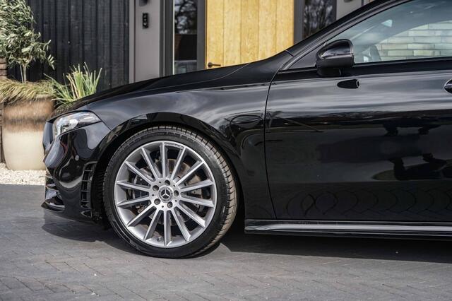Mercedes-Benz A-KLASSE 220 AMG 2.0 190PK Night-pakket
