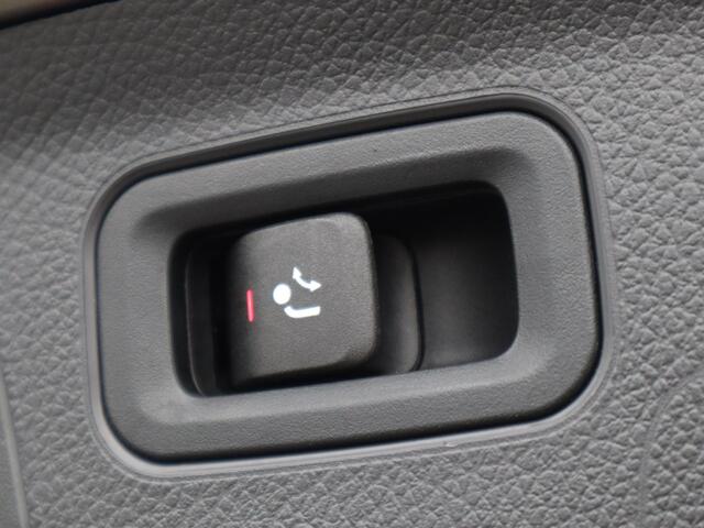 Mercedes-Benz A-KLASSE 250 e Business Solution AMG Limited