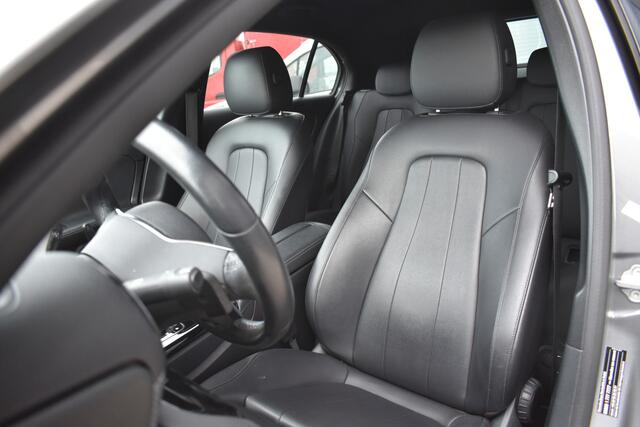 Mercedes-Benz A-KLASSE 180 d Premium Plus