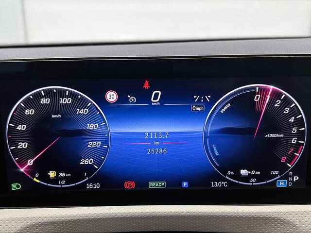 Mercedes-Benz A-KLASSE 250 e Luxury Line Panorama Schuif-Kanteldak | Sfeerverlichting | Achteruitrijcamera | Stoelverwarming. Achteruitrij camera | Panorama dak | Memory pakket