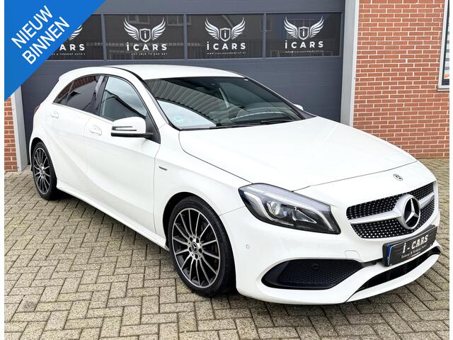 Mercedes-Benz A-KLASSE 180 AMG Night Edition Alacantra Dealer onderhouden