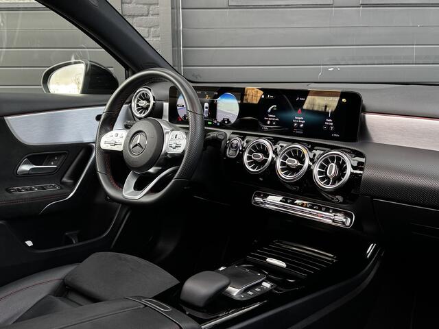 Mercedes-Benz A-KLASSE 250 e Business Solution AMG Limited | Pano | Sfeer | Camera | Orig. NL | ¤20.900,- incl. BTW