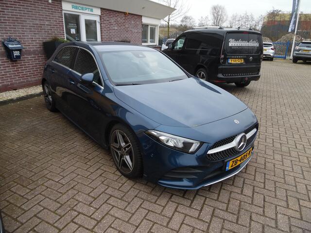 Mercedes-Benz A-KLASSE 180 Business Solution AMG