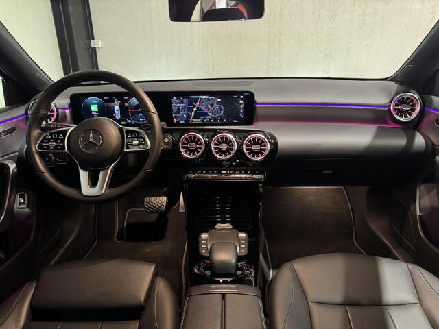 Mercedes-Benz A-KLASSE 250 e Business | navi | leder | sfeer verlichting | carplay |