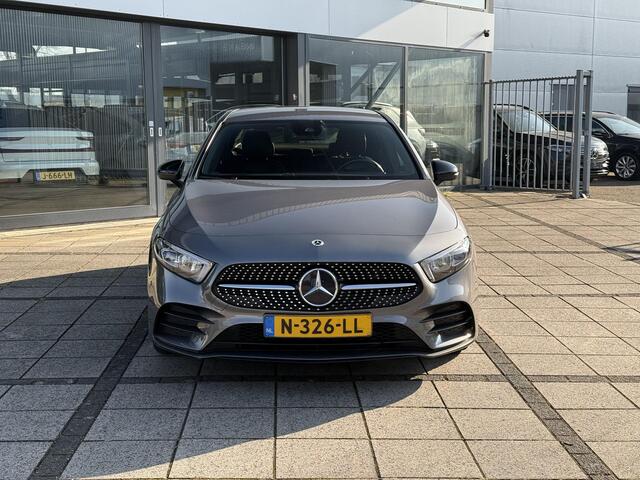 Mercedes-Benz A-KLASSE 180 Aut. AMG Sport | Navi | Camera | Sfeer Verlichting |