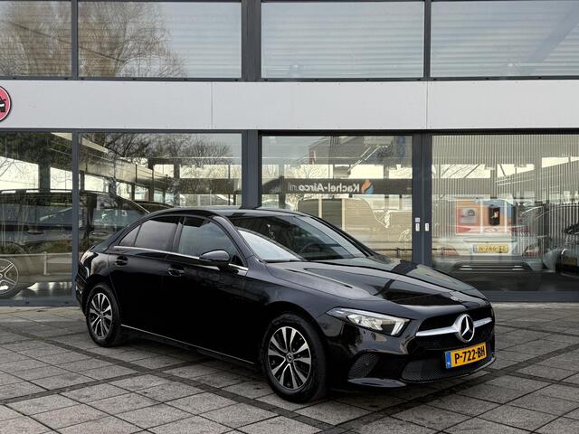 Mercedes-Benz A-KLASSE Aut. 180 Business Sol. Luxury Line | ORG NL | Navi | Camera | M-Bux |