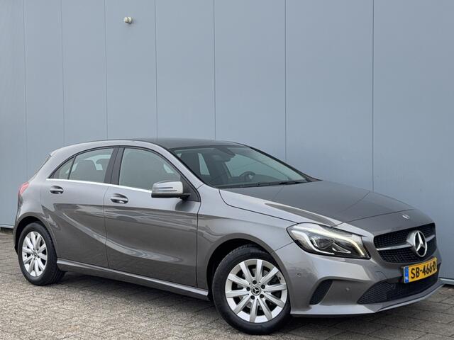 Mercedes-Benz A-KLASSE 160 Ambition Navigatie/PDC/16inch.